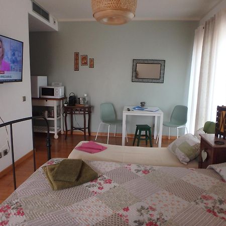 Suite Na Casa Da Andreia São Martinho do Porto Eksteriør billede